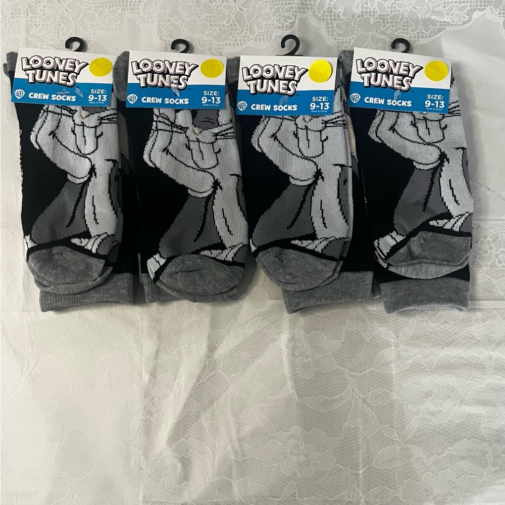 Looney Tunes Crew Socks - Black and Gray